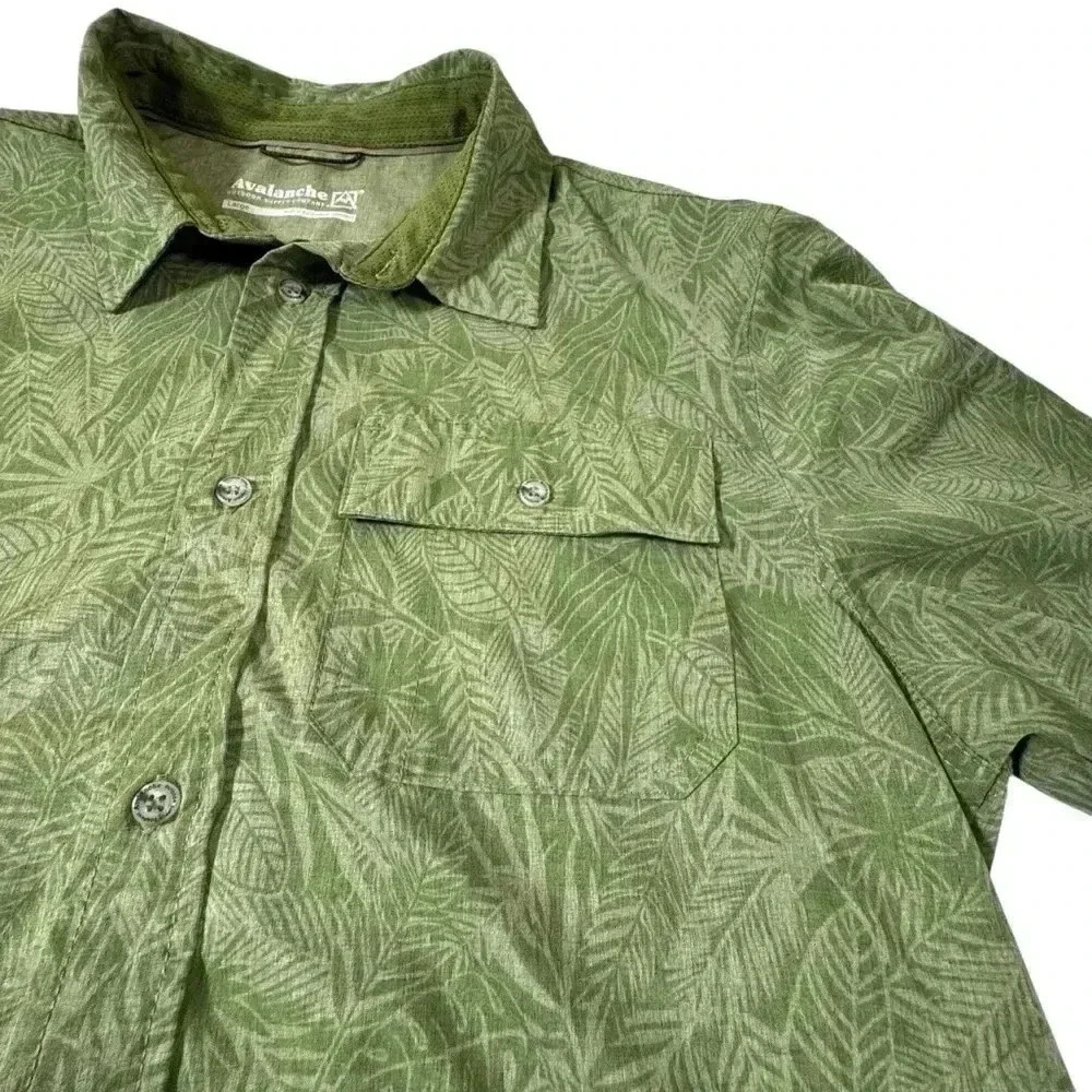 Avalanche Mens Short Sleeve Casual Button Down Hiking Outdoor Shirt Large Green - Picture 5 of 10